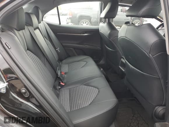 ✅ 2021 Toyota Camry SE Nightshade • VIN: 4T1G11AKXMU441145 • Лот: 87196705. Опубликован ранее на Copart с пробегом 82 628 миль. Бесплатный доступ к архиву аукционных продаж из США и подробный отчёт об истории автомобиля на DreamBid. Изображение 10.