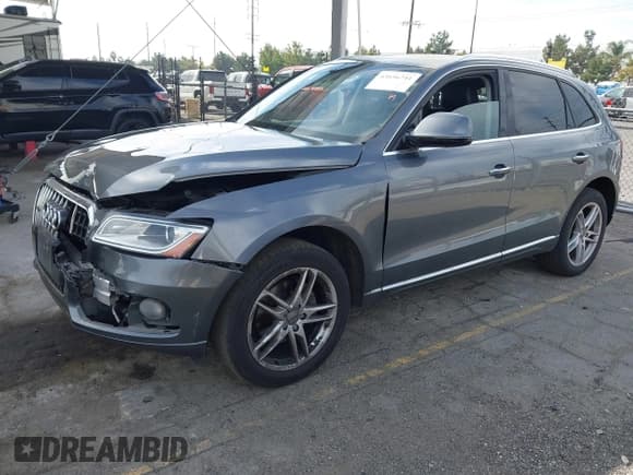 ✅ 2016 Audi Q5 Premium Plus • VIN: WA1L2AFP3GA027967 • Lot: 43656741. Wystawiony na IAAI z przebiegiem 73 766 mil. Bezpłatny archiwum sprzedaży aukcyjnych z USA i szczegółowy raport historii pojazdu na DreamBid. Zdjęcie 2.