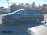✅ 2018 Honda Odyssey Touring • VIN: 5FNRL6H8XJB028614 • Lot: 43627180. Wystawiony na IAAI z przebiegiem 112 487 mil. Bezpłatny archiwum sprzedaży aukcyjnych z USA i szczegółowy raport historii pojazdu na DreamBid. Zdjęcie 15.