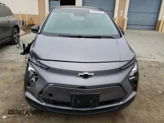 ✅ 2023 Chevrolet Bolt EV 1LT • VIN: 1G1FW6S05P4167779 • Lot: 66723454. Wystawiony na Copart z przebiegiem 42 806 mil. Bezpłatny archiwum sprzedaży aukcyjnych z USA i szczegółowy raport historii pojazdu na DreamBid. Zdjęcie 5.