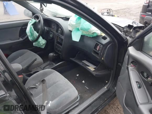 ✅ 2006 Hyundai Elantra GLS • VIN: KMHDN46DX6U286490 • Lot: 40872915. Wystawiony na IAAI z przebiegiem 198 666 mil. Bezpłatny archiwum sprzedaży aukcyjnych z USA i szczegółowy raport historii pojazdu na DreamBid. Zdjęcie 5.