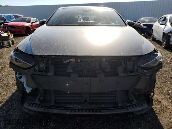 ✅ 2019 Mazda 3 Premium • VIN: JM1BPBNM4K1125558 • Лот: 70306565. Опубликован ранее на Copart с пробегом 48 060 миль. Бесплатный доступ к архиву аукционных продаж из США и подробный отчёт об истории автомобиля на DreamBid. Изображение 5.