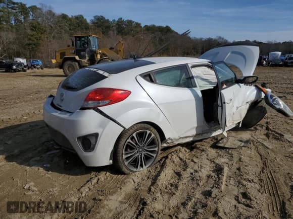 ✅ 2016 Hyundai Veloster Turbo Rally Edition • VIN: KMHTC6AE1GU283461 • Lot: 42947155. Wystawiony na Copart z przebiegiem 81 484 mil. Bezpłatny archiwum sprzedaży aukcyjnych z USA i szczegółowy raport historii pojazdu na DreamBid. Zdjęcie 3.