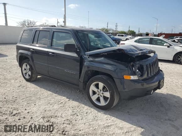 ✅ 2015 Jeep Patriot High Altitude • VIN: 1C4NJPFA9FD343208 • Lot: 53932685. Listed on Copart with 112,338 mi. Free auction sales archive from the USA and detailed vehicle history report at DreamBid. Image 4.