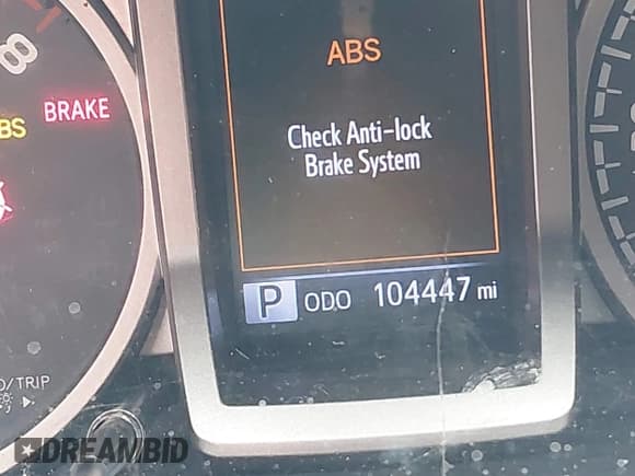 ✅ 2017 Toyota Tacoma SR5 • VIN: 5TFBZ5DN6HX002694 • Лот: 42344701. Опубликован ранее на IAAI с пробегом 104 447 миль. Бесплатный доступ к архиву аукционных продаж из США и подробный отчёт об истории автомобиля на DreamBid. Изображение 16.