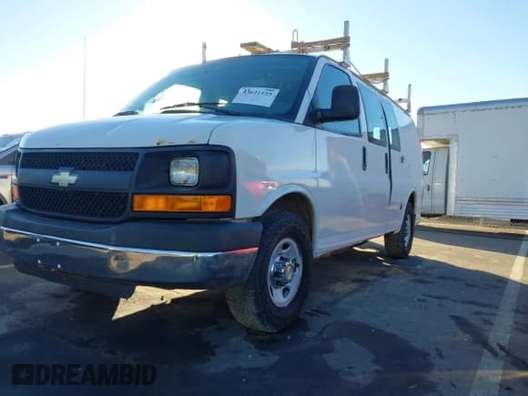 ✅ 2012 Chevrolet Express Cargo • VIN: 1GCWGFCG7C1129093 • Lot: 43621525. Listed on IAAI with 250,784 mi. Free auction sales archive from the USA and detailed vehicle history report at DreamBid. Image 2.