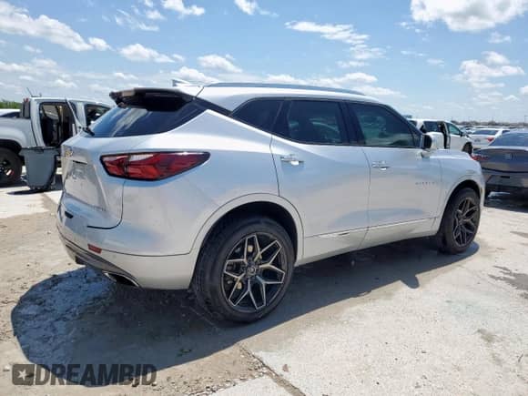 2019 Chevrolet Blazer Premier z VIN 3GNKBFRS4KS621836, wystawiony jako Copart lot #54192215 z przebiegiem 107 979 mil mil oraz Czysty tytuł • Clean title. Historia ofert i sprzedaży dostępna na DreamBid. Obrazek 3.