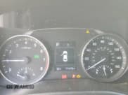 ✅ 2018 Hyundai Elantra Limited • VIN: 5NPD84LF0JH373979 • Lot: 85886165. Listed on Copart with 171,478 mi. Free auction sales archive from the USA and detailed vehicle history report at DreamBid. Image 9.