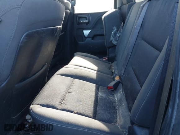 ✅ 2015 Chevrolet Silverado 2500HD LT • VIN: 1GC2KVEG8FZ549360 • Lot: 41497647. Wystawiony na IAAI z przebiegiem 142 379 mil. Bezpłatny archiwum sprzedaży aukcyjnych z USA i szczegółowy raport historii pojazdu na DreamBid. Zdjęcie 8.