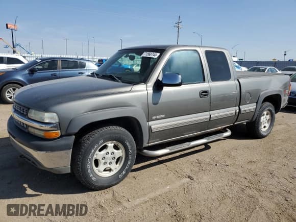✅ 2002 Chevrolet Silverado 1500 LT • VIN: 2GCEK19TX21331601 • Лот: 71568744. Опубликован ранее на Copart с пробегом 144 009 миль. Бесплатный доступ к архиву аукционных продаж из США и подробный отчёт об истории автомобиля на DreamBid. Изображение 1.