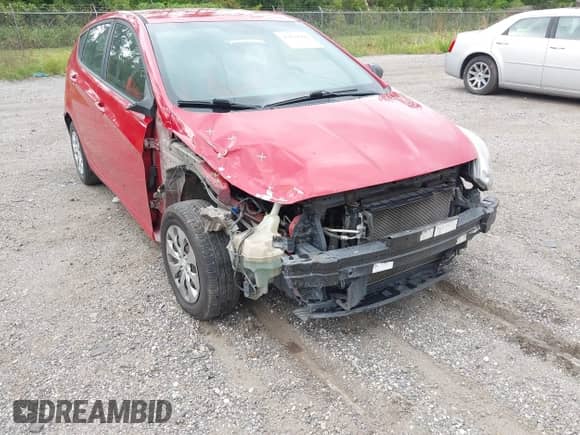 2017 Hyundai Accent SE с VIN KMHCT5AE7HU338393, выставлен на аукционе IAAI как лот 43169909 с пробегом 232 147 миль миль и . История ставок и продаж доступна на DreamBid. Изображение 6.