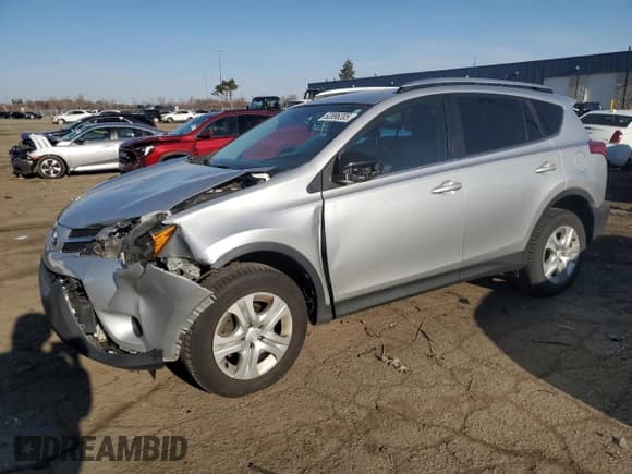 ✅ 2013 Toyota RAV4 LE • VIN: 2T3BFREV4DW038834 • Lot: 92896205. Wystawiony na Copart z przebiegiem 204 828 mil. Bezpłatny archiwum sprzedaży aukcyjnych z USA i szczegółowy raport historii pojazdu na DreamBid. Zdjęcie 1.