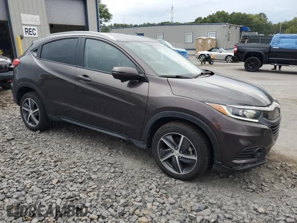 ✅ 2021 Honda HR-V EX • VIN: 3CZRU6H55MM708515 • Lot: 70834925. Wystawiony na Copart z przebiegiem 32 907 mil. Bezpłatny archiwum sprzedaży aukcyjnych z USA i szczegółowy raport historii pojazdu na DreamBid. Zdjęcie 4.