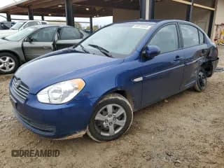 ✅ 2007 Hyundai Accent GLS • VIN: KMHCN46C27U131954 • Лот: 50975695. Опубликован ранее на Copart с пробегом 152 589 миль. Бесплатный доступ к архиву аукционных продаж из США и подробный отчёт об истории автомобиля на DreamBid. Изображение 1.
