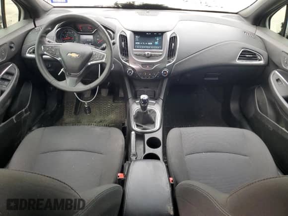 2018 Chevrolet Cruze LT with VIN 3G1BD6SM0JS604909, listed as a Copart auction lot 47949895 with 185,229 mi miles and Salvage title. Bid and sale history available at DreamBid. Image 8.