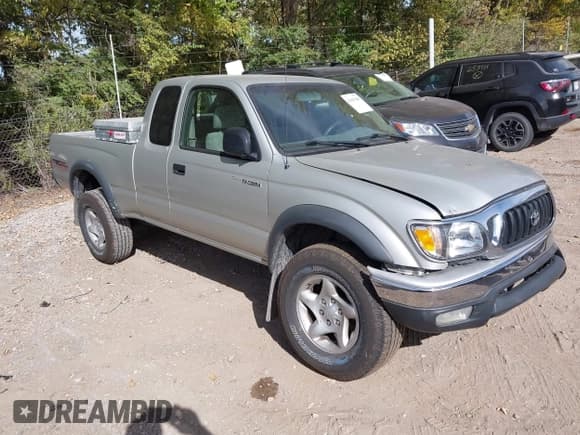 ✅ 2004 Toyota Tacoma • VIN: 5TEWN72N04Z458592 • Lot: 43493108. Wystawiony na IAAI z przebiegiem 71 122 mil. Bezpłatny archiwum sprzedaży aukcyjnych z USA i szczegółowy raport historii pojazdu na DreamBid. Zdjęcie 1.