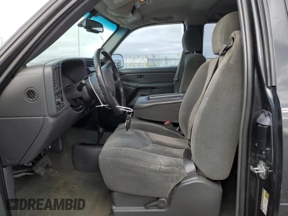 ✅ 2004 Chevrolet Silverado 1500 Z71 • VIN: 1GCEK19T74E229545 • Лот: 78256534. Опубликован ранее на Copart с пробегом 144 881 миль. Бесплатный доступ к архиву аукционных продаж из США и подробный отчёт об истории автомобиля на DreamBid. Изображение 7.