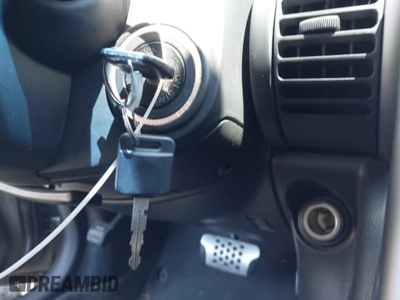 ✅ 2003 Infiniti G35 w/Leather • VIN: JNKCV54E73M202329 • Лот: 42217042. Опубликован ранее на IAAI с пробегом 134 013 миль. Бесплатный доступ к архиву аукционных продаж из США и подробный отчёт об истории автомобиля на DreamBid. Изображение 11.