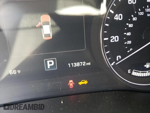 ✅ 2015 Hyundai Genesis 3.8L • VIN: KMHGN4JE2FU040952 • Lot: 39040332. Wystawiony na Copart z przebiegiem 113 872 mil. Bezpłatny archiwum sprzedaży aukcyjnych z USA i szczegółowy raport historii pojazdu na DreamBid. Zdjęcie 8.