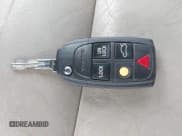 ✅ 2006 Volvo S60 2.5L Turbo • VIN: YV1RH592162514836 • Lot: 43664044. Listed on IAAI with 98,049 mi. Free auction sales archive from the USA and detailed vehicle history report at DreamBid. Image 11.