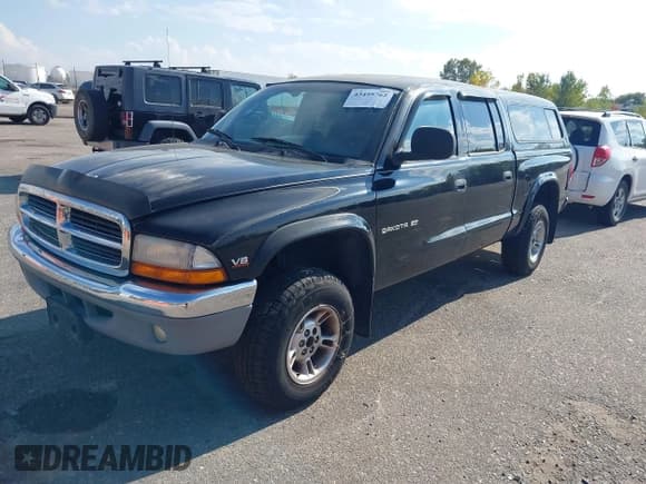 ✅ 2000 Dodge Dakota Sport • VIN: 1B7HG2AZ9YS655054 • Lot: 43459762. Wystawiony na IAAI z przebiegiem 131 336 mil. Bezpłatny archiwum sprzedaży aukcyjnych z USA i szczegółowy raport historii pojazdu na DreamBid. Zdjęcie 2.