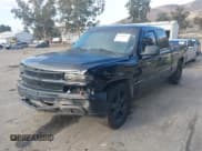 ✅ 2001 Chevrolet Silverado 1500 LS • VIN: 2GCEC19V911404079 • Lot: 43650036. Listed on IAAI with 216,837 mi. Free auction sales archive from the USA and detailed vehicle history report at DreamBid. Image 2.