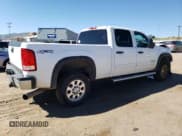 ✅ 2013 GMC Sierra 2500HD SLE • VIN: 1GT120C81DF146510 • Lot: 73189024. Listed on Copart with 253,698 mi. Free auction sales archive from the USA and detailed vehicle history report at DreamBid. Image 3.