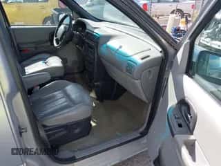 2001 Chevrolet Venture LS Y3G Mobility с VIN 1GNDX03E31D232419, выставлен на аукционе IAAI как лот 42603002 с пробегом 197 059 миль миль и . История ставок и продаж доступна на DreamBid. Изображение 5.