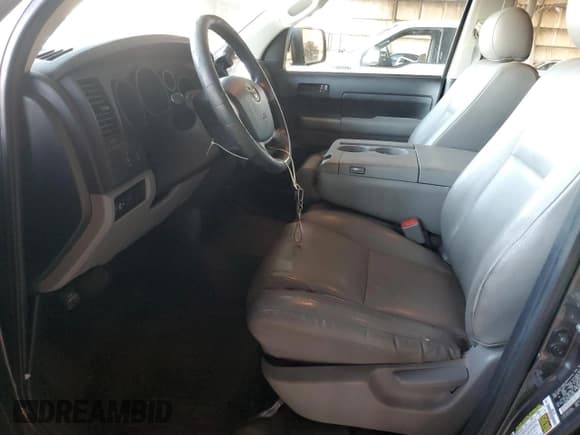 ✅ 2011 Toyota Tundra • VIN: 5TFRM5F14BX024336 • Lot: 84252915. Listed on Copart with 187,059 mi. Free auction sales archive from the USA and detailed vehicle history report at DreamBid. Image 7.