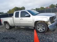 ✅ 2012 GMC Sierra 1500 SLE • VIN: 1GTR1VE06CZ326072 • Лот: 43562331. Опубликован ранее на IAAI с пробегом 196 856 миль. Бесплатный доступ к архиву аукционных продаж из США и подробный отчёт об истории автомобиля на DreamBid. Изображение 13.