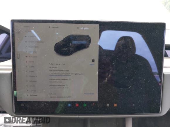 ✅ 2022 Tesla Model X • VIN: 7SAXCDE56NF337026 • Lot: 42807822. Wystawiony na IAAI z przebiegiem 26 499 mil. Bezpłatny archiwum sprzedaży aukcyjnych z USA i szczegółowy raport historii pojazdu na DreamBid. Zdjęcie 19.