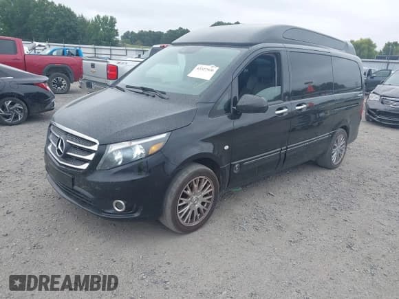 ✅ 2018 Mercedes-Benz Metris Passenger • VIN: WD4PG2EEXJ3405072 • Lot: 43327936. Listed on IAAI with 185,363 mi. Free auction sales archive from the USA and detailed vehicle history report at DreamBid. Image 18.