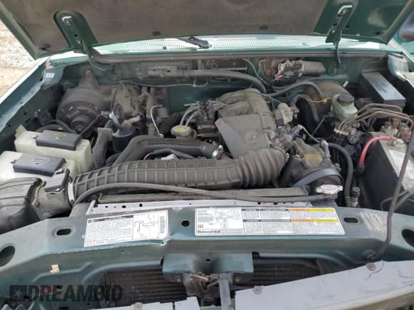 ✅ 2000 Ford Ranger XLT • VIN: 1FTYR10X8YTA65040 • Lot: 59956065. Wystawiony na Copart z przebiegiem 112 532 mil. Bezpłatny archiwum sprzedaży aukcyjnych z USA i szczegółowy raport historii pojazdu na DreamBid. Zdjęcie 11.