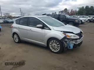 ✅ 2017 Ford C-Max SE • VIN: 1FADP5AU7HL111639 • Lot: 90522035. Listed on Copart with 145,908 mi. Free auction sales archive from the USA and detailed vehicle history report at DreamBid. Image 4.