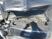 ✅ 2017 Kia Sorento LX • VIN: 5XYPG4A5XHG307127 • Lot: 85592015. Listed on Copart with 124,459 mi. Free auction sales archive from the USA and detailed vehicle history report at DreamBid. Image 12.