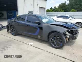 ✅ 2016 Dodge Charger SXT • VIN: 2C3CDXHG3GH258695 • Лот: 64258015. Опубликован ранее на Copart с пробегом 163 621 миль. Бесплатный доступ к архиву аукционных продаж из США и подробный отчёт об истории автомобиля на DreamBid. Изображение 4.