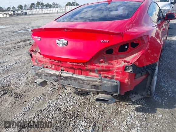 ✅ 2011 Hyundai Genesis Coupe • VIN: KMHHT6KD7BU043674 • Lot: 41418344. Wystawiony na IAAI z przebiegiem 141 204 mil. Bezpłatny archiwum sprzedaży aukcyjnych z USA i szczegółowy raport historii pojazdu na DreamBid. Zdjęcie 12.