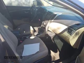 ✅ 2013 Hyundai Elantra • VIN: KMHD35LE0DU092170 • Lot: 43425239. Listed on IAAI with 169,580 mi. Free auction sales archive from the USA and detailed vehicle history report at DreamBid. Image 5.