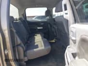 ✅ 2015 Chevrolet Silverado 2500HD LT • VIN: 1GC1KVEG5FF557414 • Lot: 41735823. Wystawiony na IAAI z przebiegiem 271 919 mil. Bezpłatny archiwum sprzedaży aukcyjnych z USA i szczegółowy raport historii pojazdu na DreamBid. Zdjęcie 8.