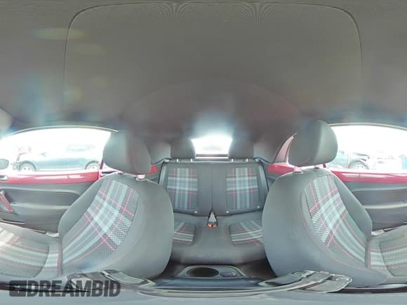 ✅ 2017 Volkswagen Beetle S • VIN: 3VW517AT6HM801297 • Lot: 66717845. Wystawiony na Copart z przebiegiem 74 832 mil. Bezpłatny archiwum sprzedaży aukcyjnych z USA i szczegółowy raport historii pojazdu na DreamBid. Zdjęcie 14.