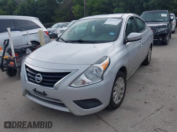 ✅ 2017 Nissan Versa SV • VIN: 3N1CN7AP3HL815183 • Лот: 42602614. Опубликован ранее на IAAI с пробегом Не указан. Бесплатный доступ к архиву аукционных продаж из США и подробный отчёт об истории автомобиля на DreamBid. Изображение 2.