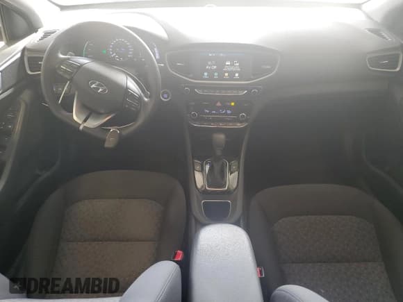 ✅ 2019 Hyundai Ioniq SEL • VIN: KMHC75LC3KU129336 • Lot: 48951775. Wystawiony na Copart z przebiegiem 50 236 mil. Bezpłatny archiwum sprzedaży aukcyjnych z USA i szczegółowy raport historii pojazdu na DreamBid. Zdjęcie 8.