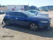 ✅ 2020 Nissan Maxima SV • VIN: 1N4AA6CV9LC372859 • Lot: 42274562. Wystawiony na IAAI z przebiegiem 95 559 mil. Bezpłatny archiwum sprzedaży aukcyjnych z USA i szczegółowy raport historii pojazdu na DreamBid. Zdjęcie 13.