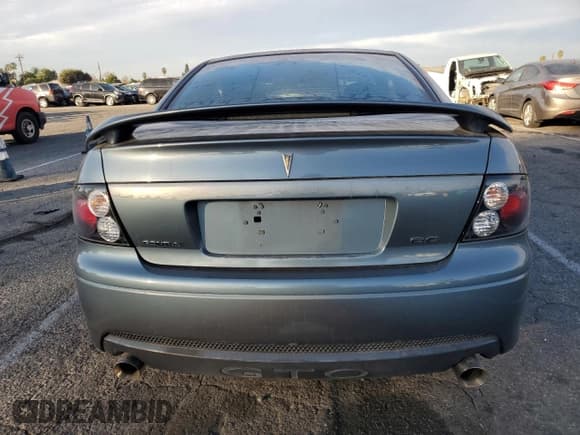 ✅ 2005 Pontiac GTO • VIN: 6G2VX12U15L463205 • Lot: 84111184. Listed on Copart with 168,203 mi. Free auction sales archive from the USA and detailed vehicle history report at DreamBid. Image 6.
