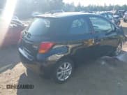 ✅ 2015 Toyota Yaris L • VIN: VNKJTUD3XFA055511 • Лот: 42951901. Опубликован ранее на IAAI с пробегом 93 476 миль. Бесплатный доступ к архиву аукционных продаж из США и подробный отчёт об истории автомобиля на DreamBid. Изображение 4.