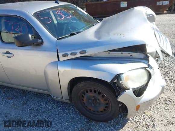 ✅ 2008 Chevrolet HHR LS • VIN: 3GNDA13D98S613359 • Lot: 43625730. Wystawiony na IAAI z przebiegiem 173 128 mil. Bezpłatny archiwum sprzedaży aukcyjnych z USA i szczegółowy raport historii pojazdu na DreamBid. Zdjęcie 17.