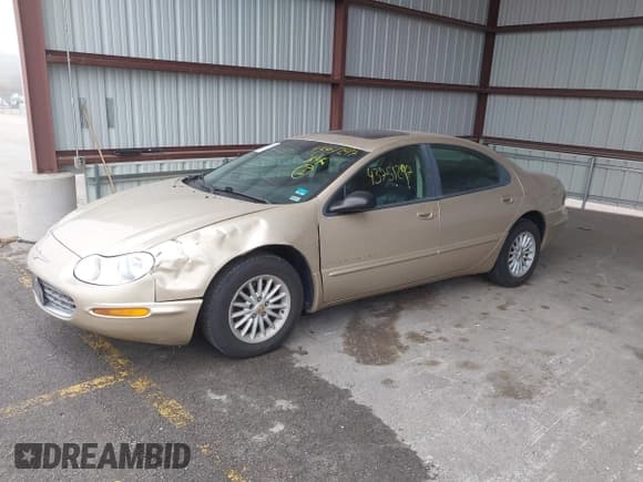 ✅ 2000 Chrysler Concorde LXi • VIN: 2C3HD36J9YH272065 • Лот: 43751297. Опубликован ранее на IAAI с пробегом 268 278 миль. Бесплатный доступ к архиву аукционных продаж из США и подробный отчёт об истории автомобиля на DreamBid. Изображение 2.