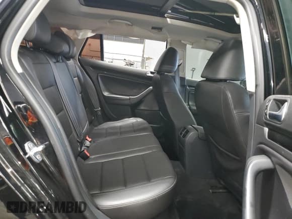 ✅ 2013 Volkswagen Jetta TDI w/Sunroof & Nav • VIN: 3VWPL7AJ6DM655060 • Лот: 85140765. Опубликован ранее на Copart с пробегом 108 007 миль. Бесплатный доступ к архиву аукционных продаж из США и подробный отчёт об истории автомобиля на DreamBid. Изображение 10.