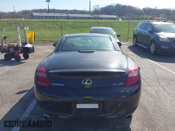 ✅ 2006 Lexus SC 430 • VIN: JTHFN48Y869002112 • Lot: 41903171. Listed on IAAI with 267,303 mi. Free auction sales archive from the USA and detailed vehicle history report at DreamBid. Image 16.