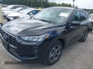 ✅ 2025 Ford Escape ST-Line Select • VIN: 1FMCU9NA7SUB23809 • Lot: 43040124. Listed on IAAI with 9,837 mi. Free auction sales archive from the USA and detailed vehicle history report at DreamBid. Image 2.